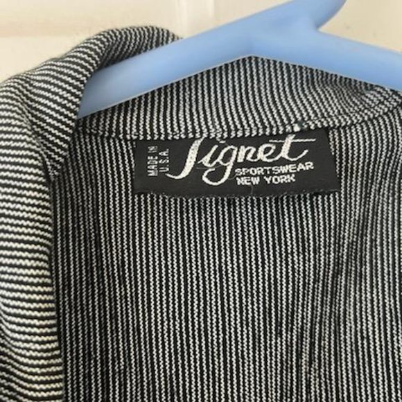 Signet..........size L - Picture 5 of 5